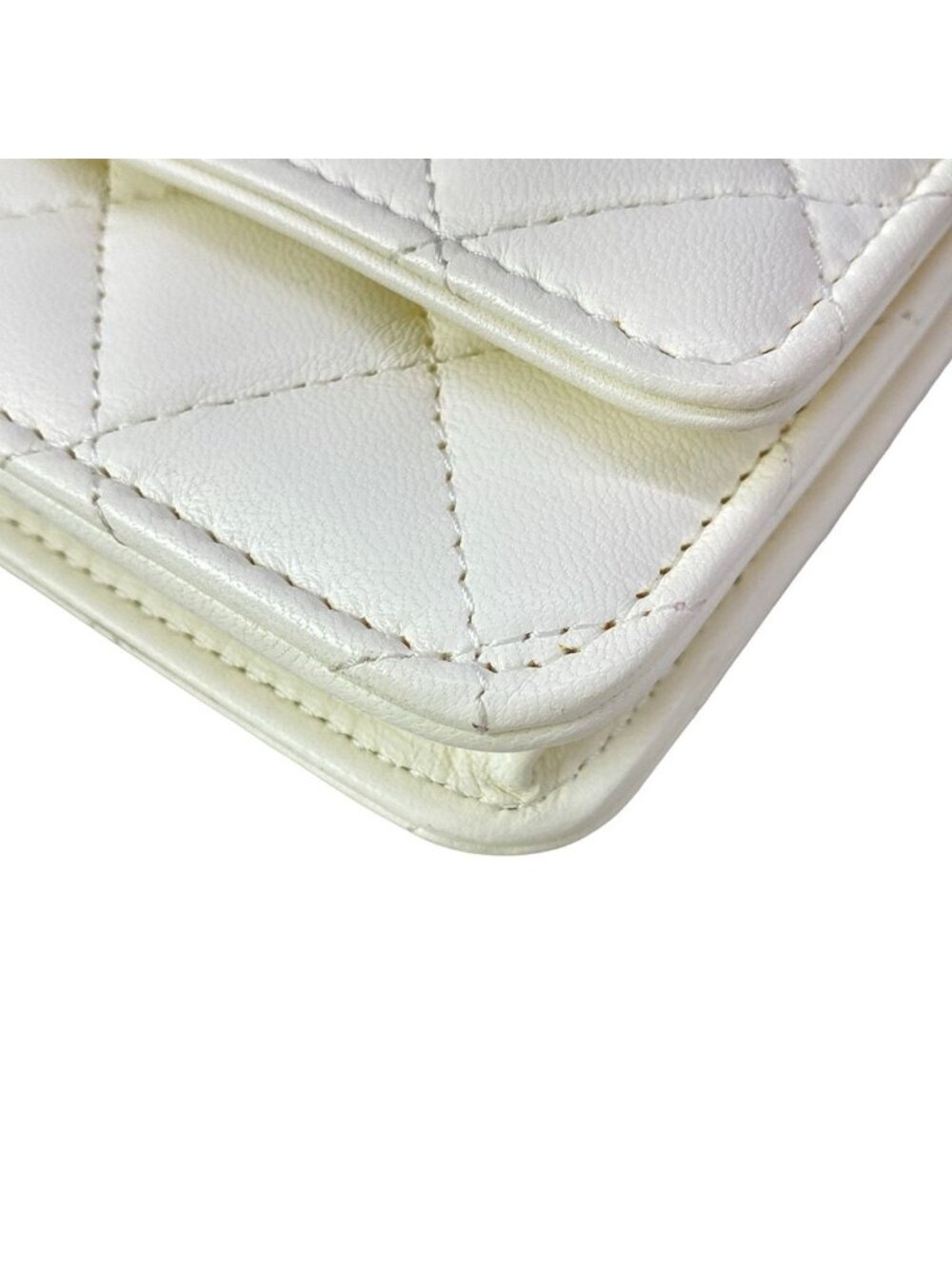 Chanel Wallet Quilted White Chain Gold Coco Ball Aja Star Lambskin Shoulder Bag - Picture 7 of 13